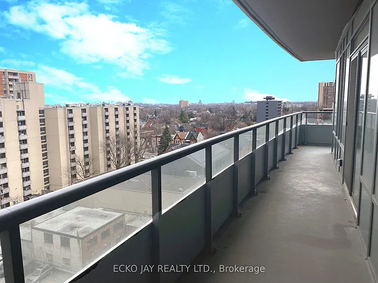 212 King William St #903 — Photo 22