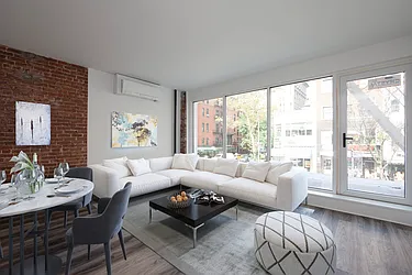 Rented by R New York