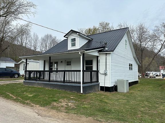 2nd image of 33 White Ln