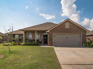 2017 Rhonda Ave, Ocean Springs, MS 39564