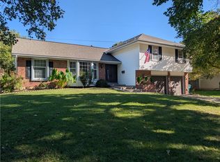 9312 W 81st Ter, Overland Park, KS 66204