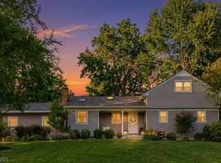 81 Atlas Rd, Basking Ridge, NJ 07920