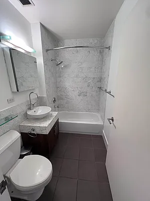 Rented by Level Group | media 10