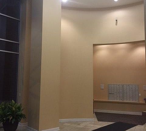 4th image of 6000 N Cicero Ave APT 507