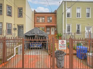 121 Montauk Ave, Brooklyn, NY 11208