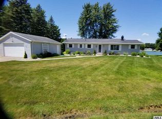 600 Acorn Trl, Horton, MI 49246