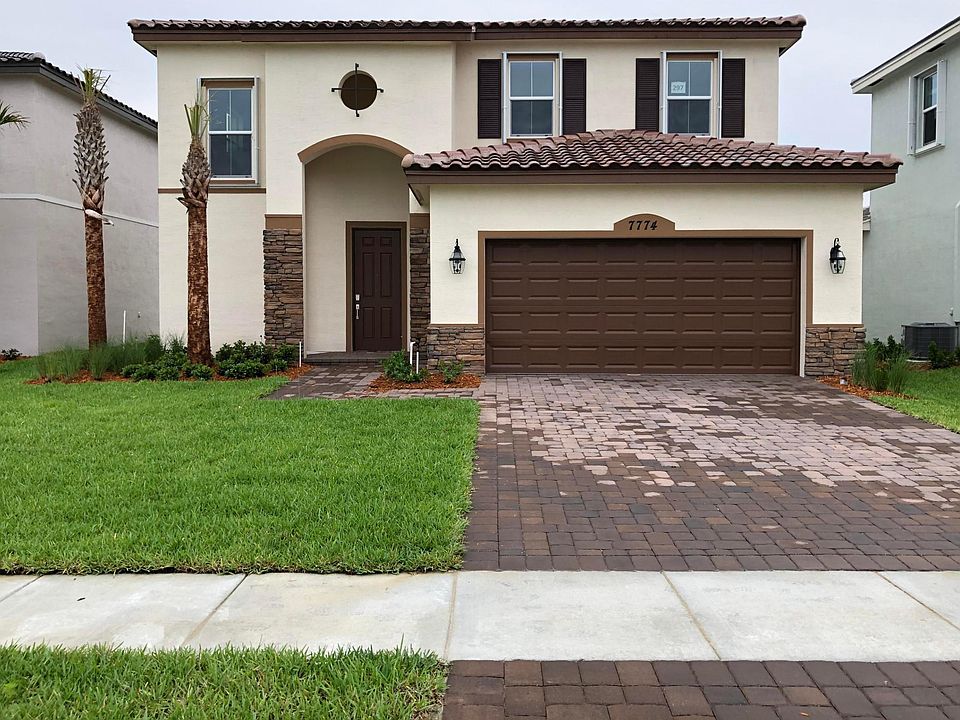 1st image of 7774 NW Gladwell Lane #297