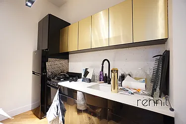 Rented by Rennit Inc.