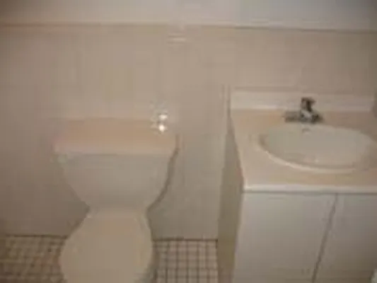 Rented by Eric Goodman Realty Corp | media 26