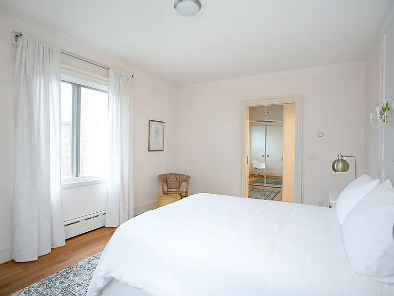 18 Sheffield Ave #2 — Photo 8