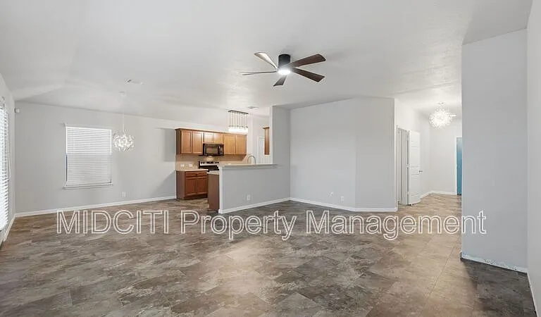 3414 Zachary St — Photo 10