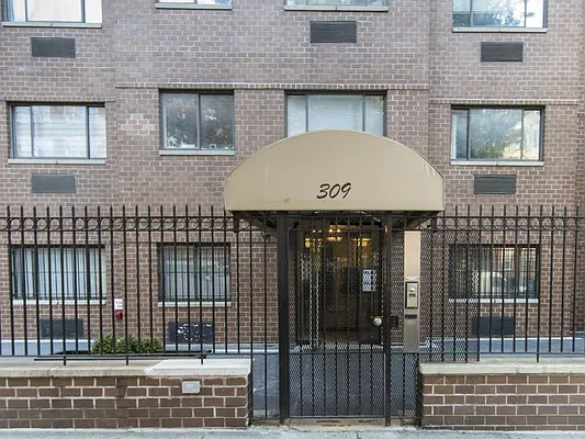 Rented by MNS | media 12