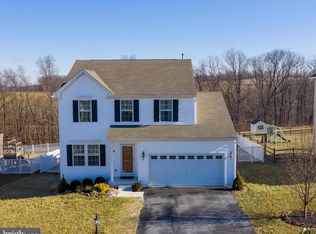 3529 Hardwood Ter, Spring Grove, PA 17362