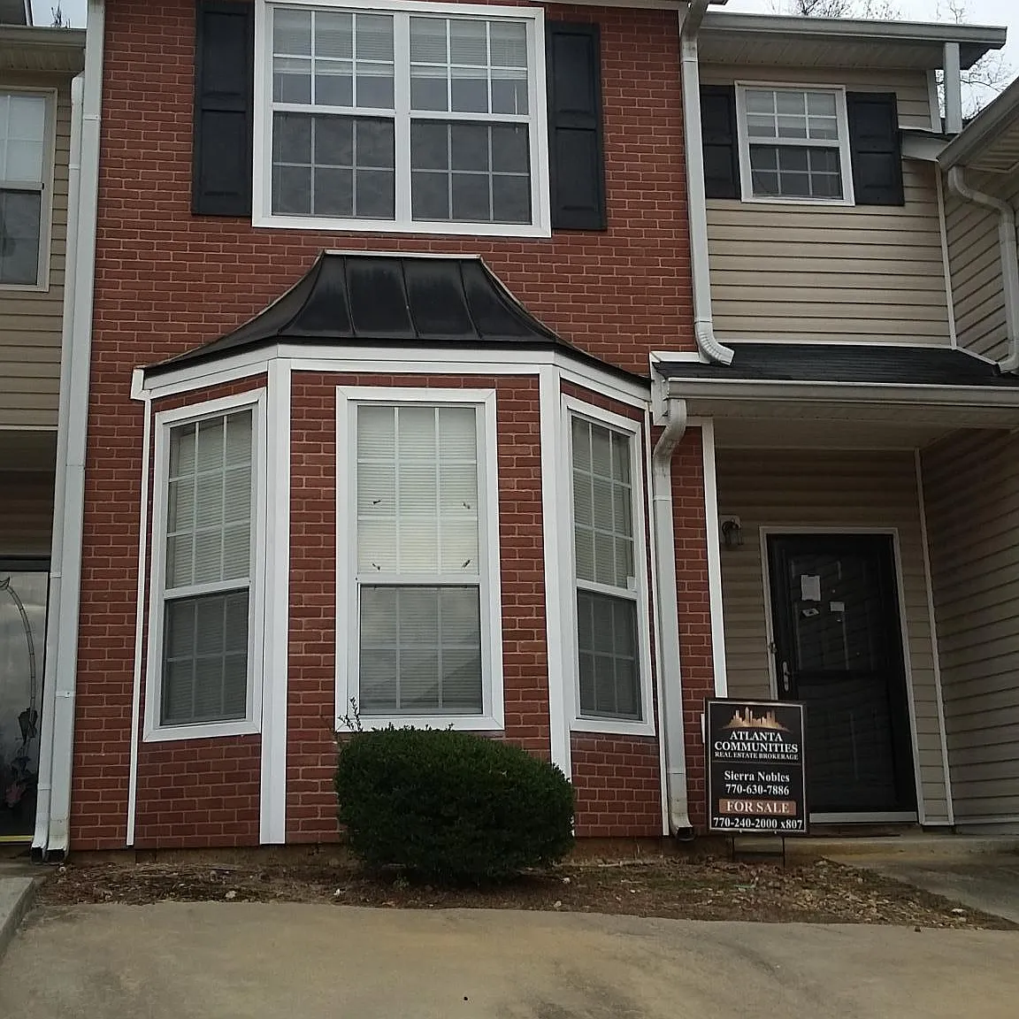 3 bed, 2.5 bath, 1500 sqft, $1,550 — Photo 1