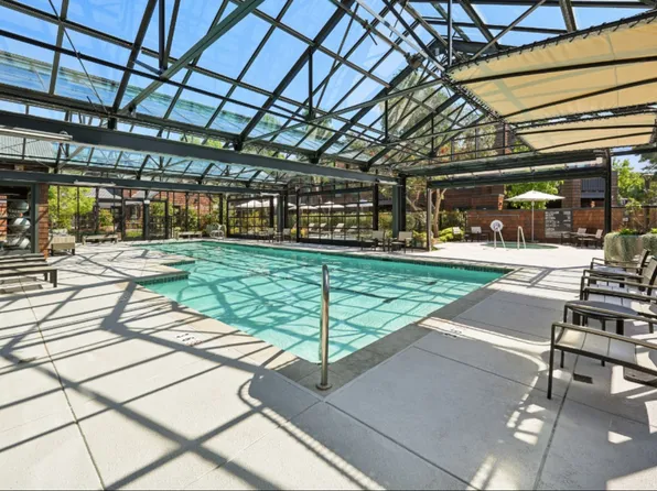 Indian Creek Apartments