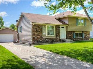 405 22nd Ave SW, Altoona, IA 50009