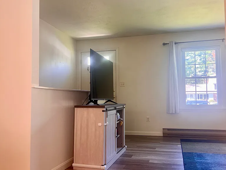 48 Garfield St #5 — Photo 11