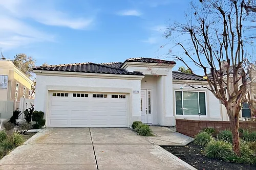 22810 Mountain Ash Cir Photo 1