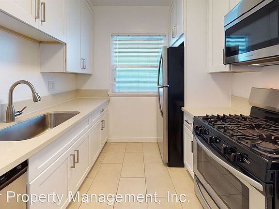 4th image of 3300 Castle Heights Ave #6955103