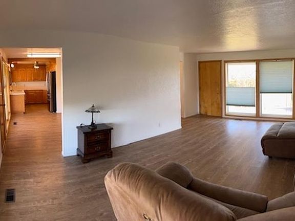 3rd image of 1662 S Euclid Rd