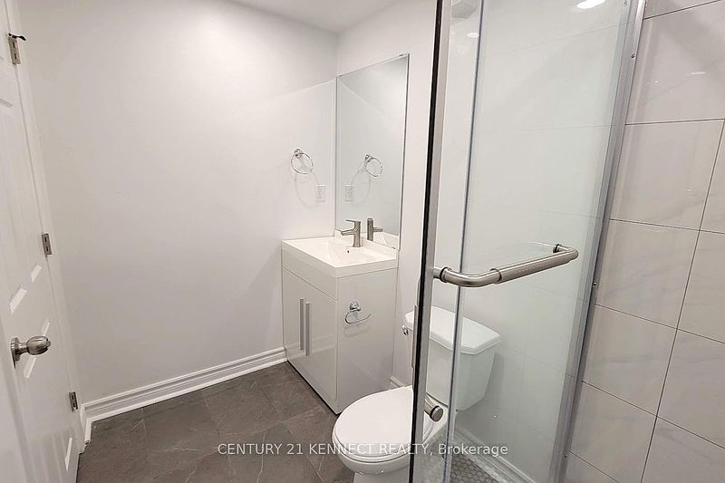 Ajax House for rent - 2 Bedrooms — photo 8