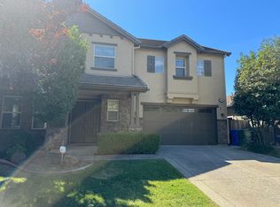 9008 Virginia Fife Way, Elk Grove, CA 95624