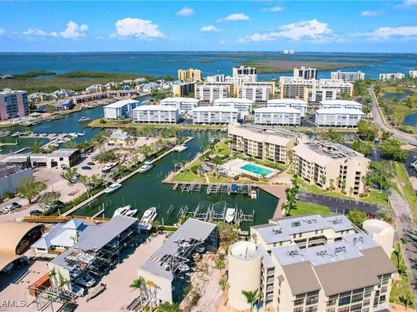 7327 Estero Blvd #205, Fort Myers Beach, FL 33931