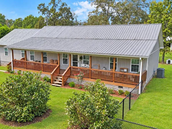 276 Shankles Cir, Rainsville, AL 35986