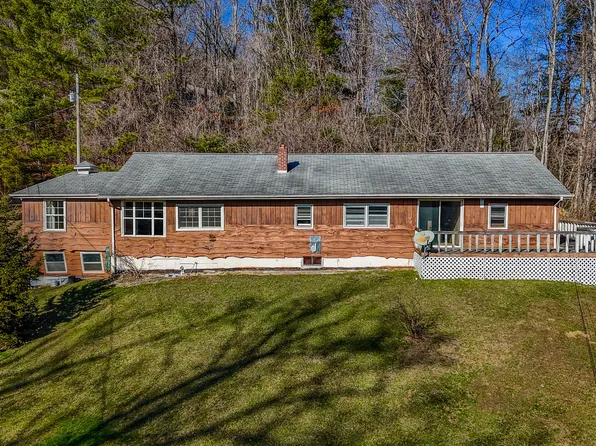 937 Moretz Rd, Mountain City, TN 37683