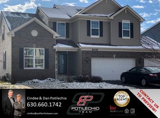 8008 Expedition St, Joliet, IL 60431