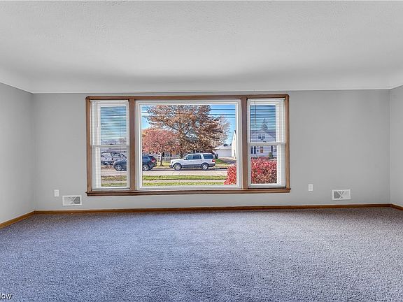 5th image of 5351 W 148th St