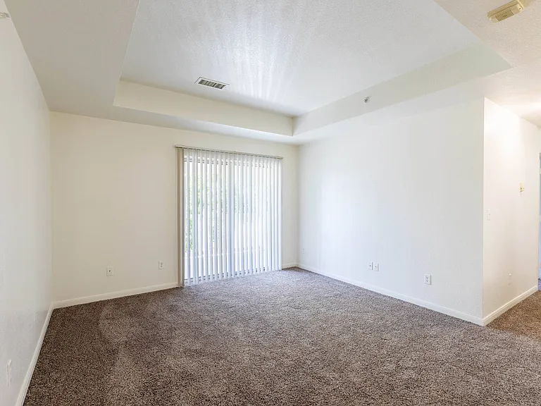 Sterling Park Apartments — Photo 26