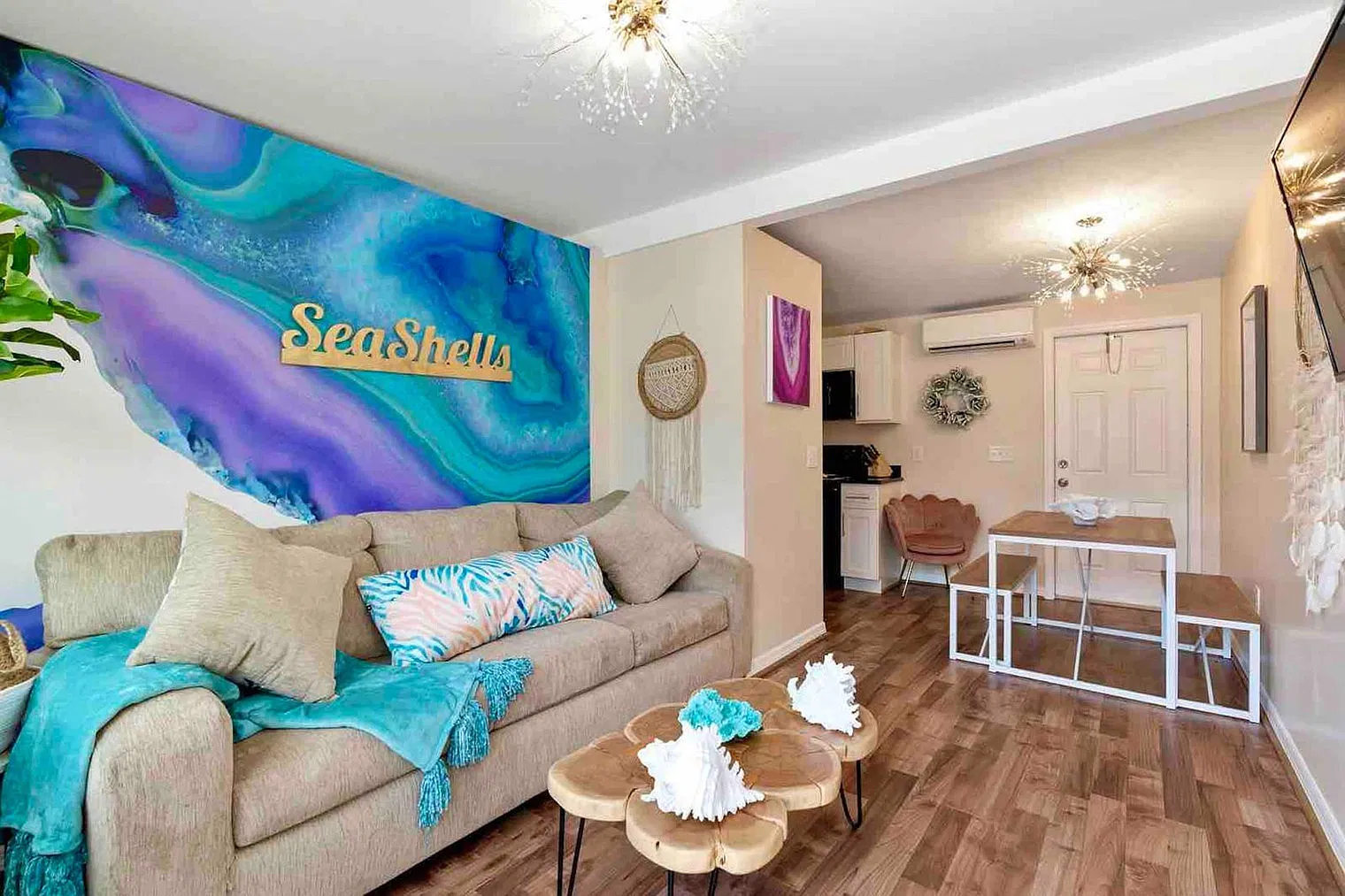 1 bed, 1.0 bath, $4,329 — Photo 1