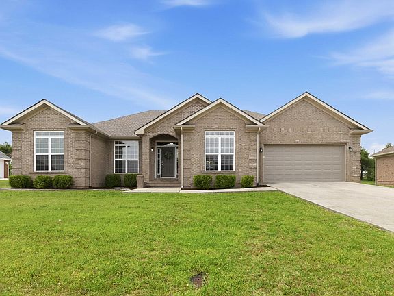 4th image of 61 Knoll Ct