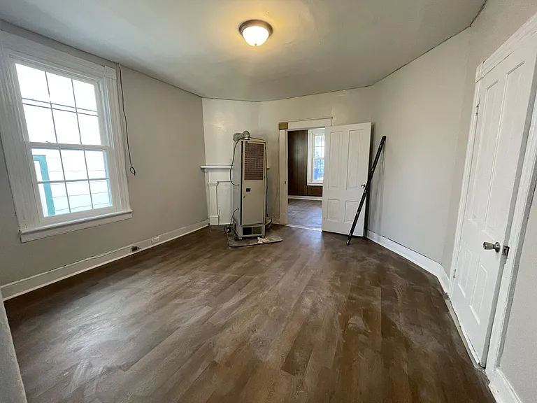 1106 Pierce St — Photo 6