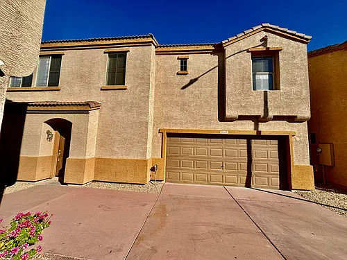 3018 W Sands Dr Photo 1