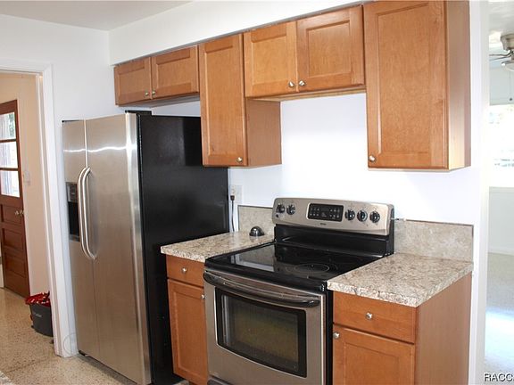 4th image of 13 N Lincoln Ave