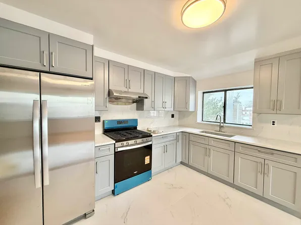 149-24 22nd Avenue image 1 of 8