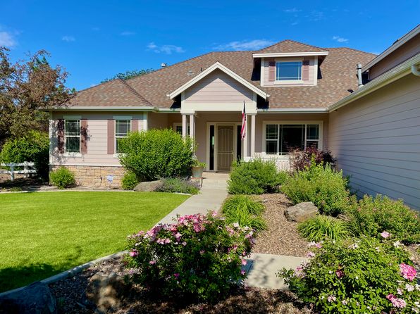 2698 Skyline Dr