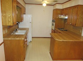 211 Randy Dr, Woodway, TX 76712