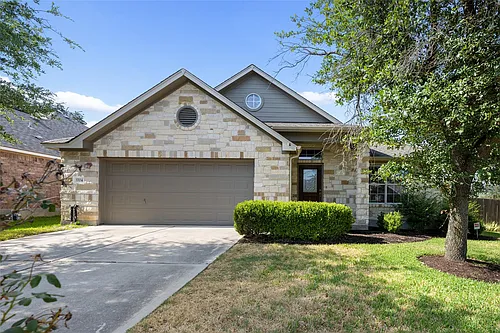 3704 Pine Needle Cir Photo 1 3704 Pine Needle Cir Photo 1