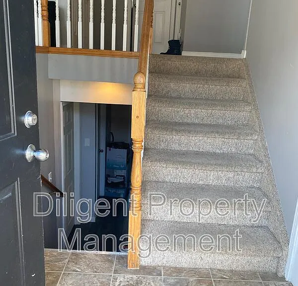588 Howden St #6 — Photo 22