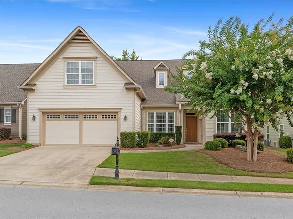 3354 Locust Cove Rd SW, Gainesville, GA 30504