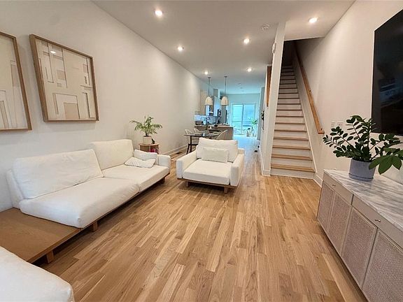 5th image of 2199 Lenox Rd NE #4