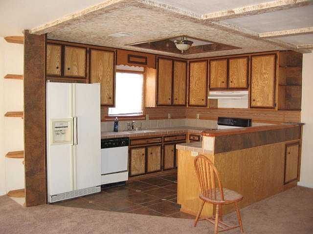 2nd image of 25946-48 Matlin Rd