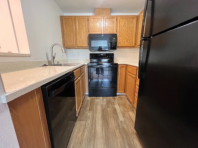 The Ashford Apartments — Photo 29
