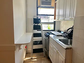 Rented by David Francis New York LLC