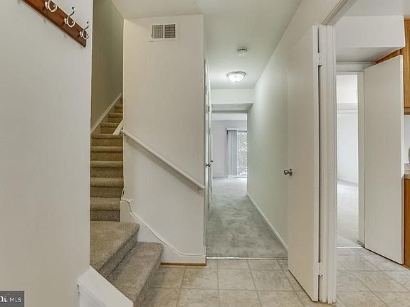 5th image of 3735 Persimmon Cir