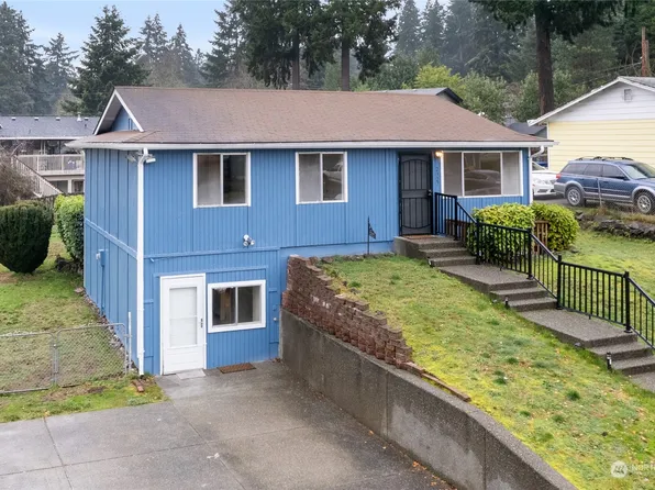 2327 Oak Drive, Steilacoom, WA 98388