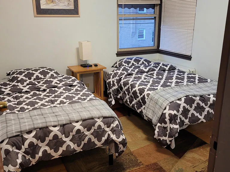 3044 W Addison St #2 — Photo 12
